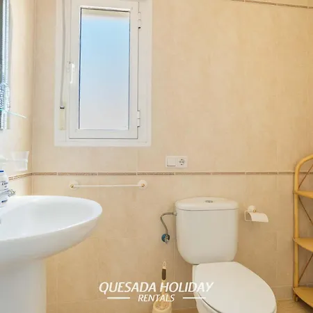 Stunning Rosa In Rojales Spacious 4-bedroom Retreat With Private Pool *