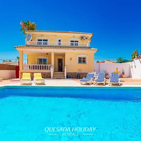 Villa Stunning Rosa In Rojales Spacious 4-bedroom Retreat With Private Pool *