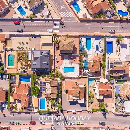 Stunning Rosa In Rojales Spacious 4-bedroom Retreat With Private Pool Villa