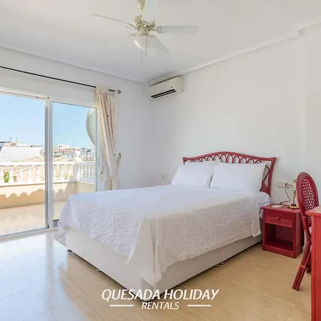 Stunning Rosa In Rojales Spacious 4-bedroom Retreat With Private Pool Ciudad Quesada
